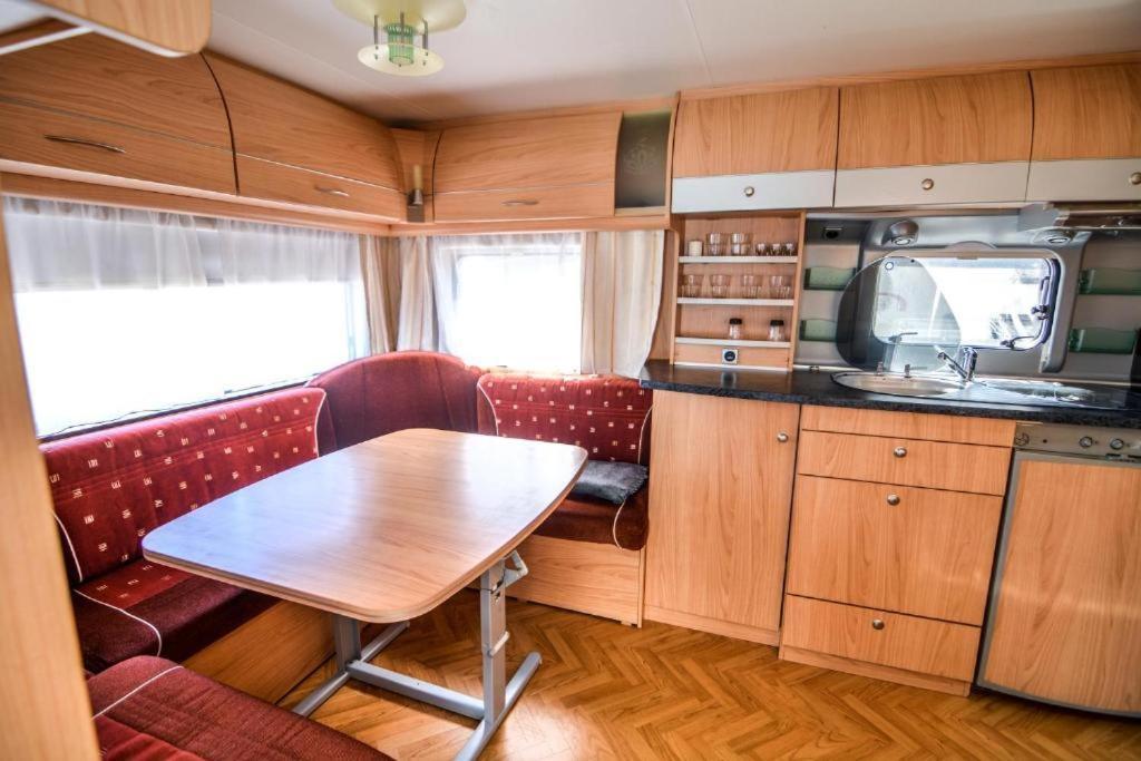 Camping Molo Surf Spot Jastarnia Eksteriør billede